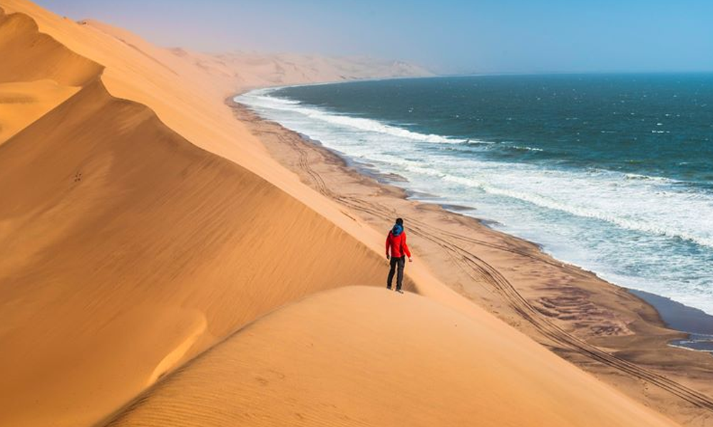 Namibia: Permata Tersembunyi di Afrika dengan Gurun Pasir Luas