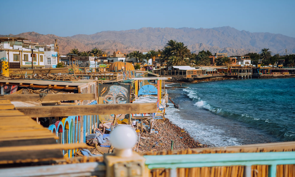 Dahab: Permata Tersembunyi di Semenanjung Sinai