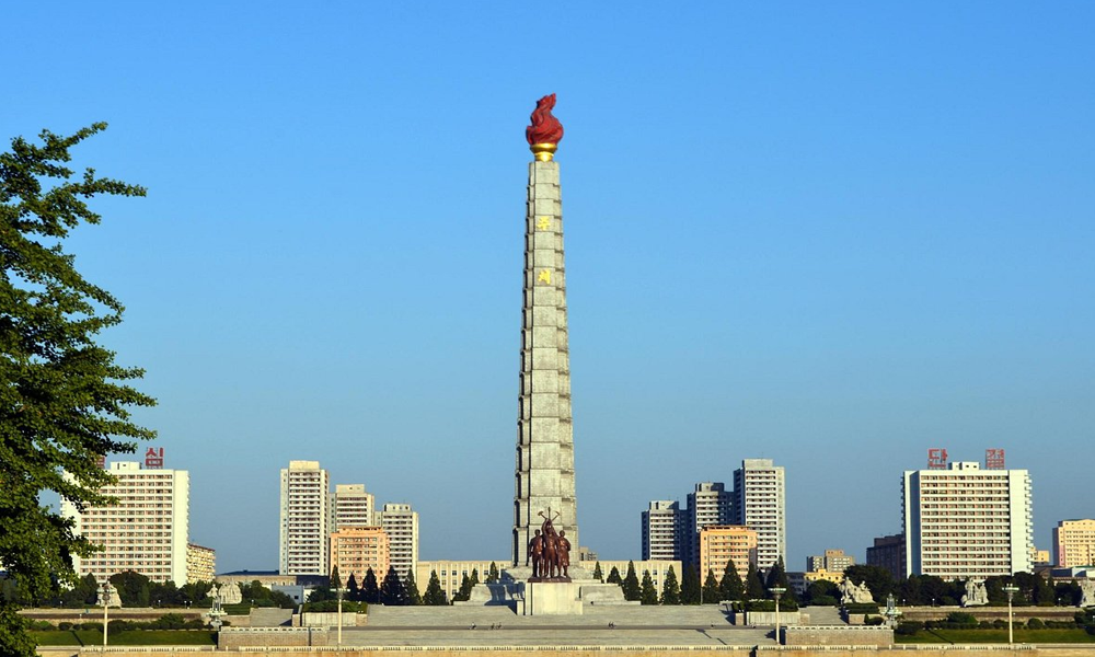 Menara Juche: Simbol Ketinggian Ideologi di Korea Utara